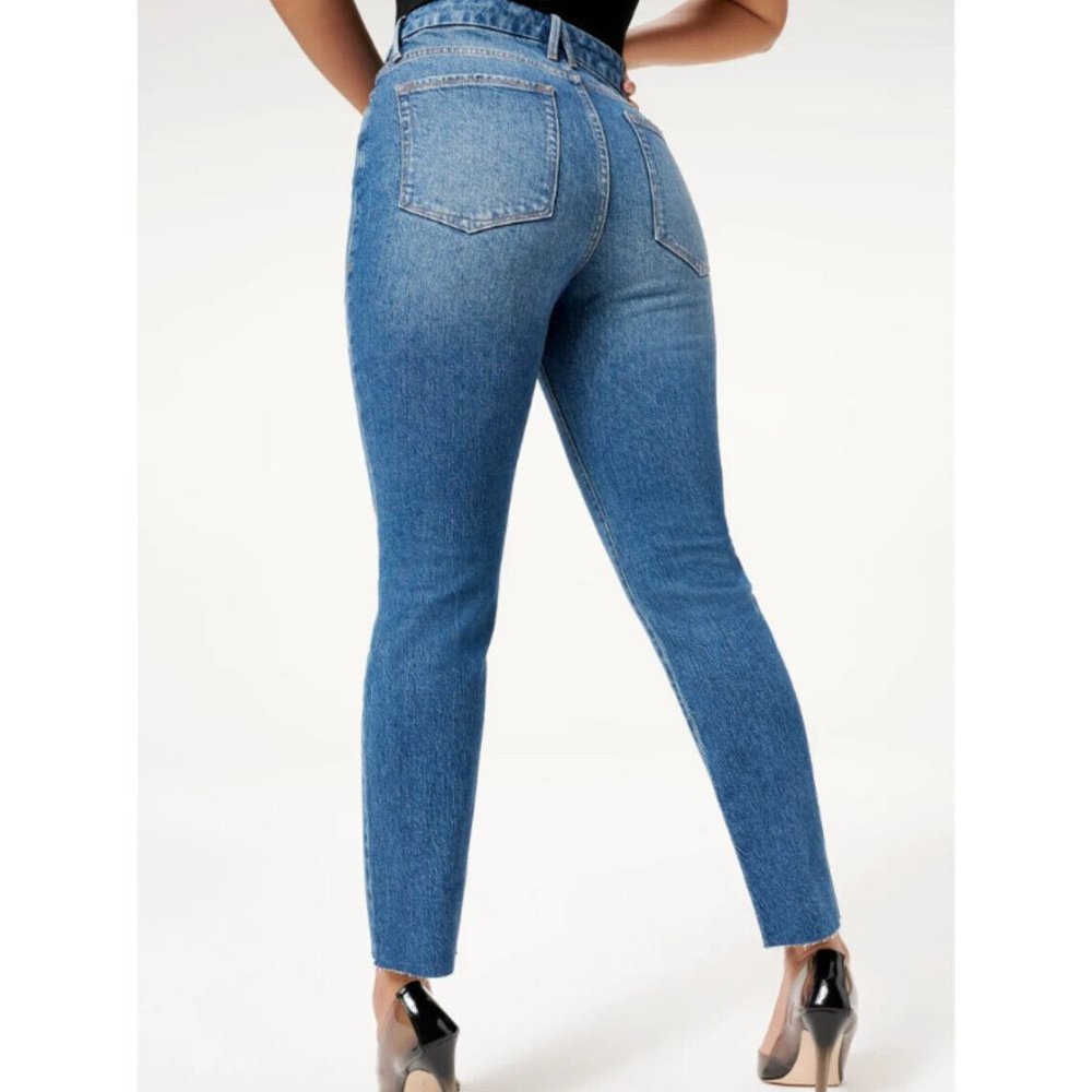 Good American Good Classic Raw Hem High Rise Slim Straight Stretch Denim 2 & 4